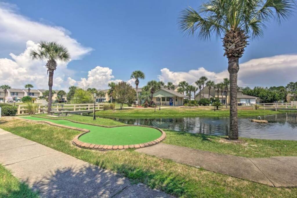 Gem W/ 2-bedrooms And Easy Walk To Beach Holiday home Panama City Beach